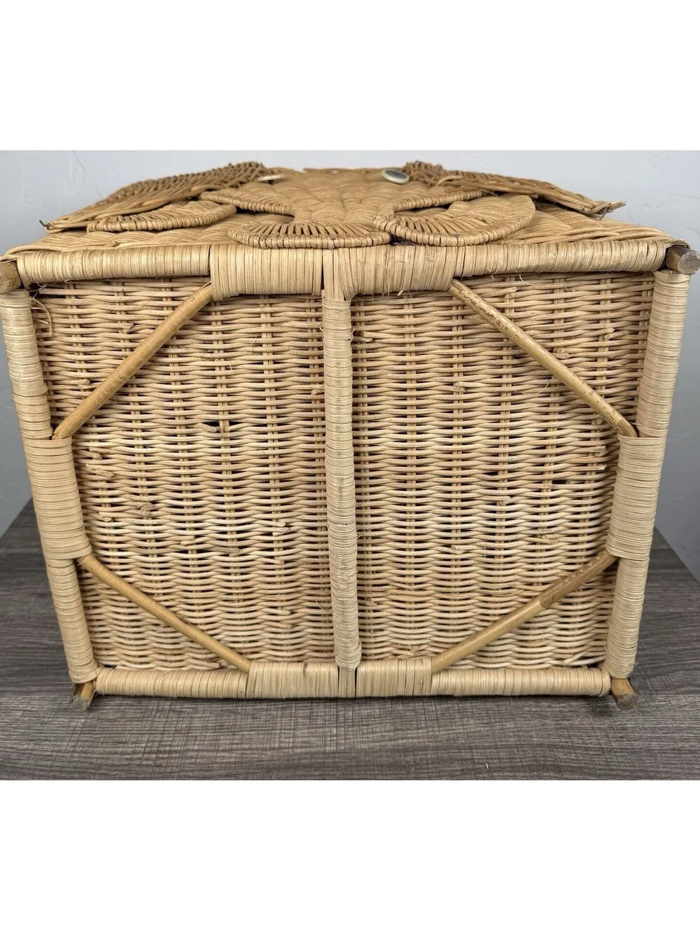 Vintage Wicker Rattan Elephant Storage Basket Hamper Trunk Boho Nursery MCM